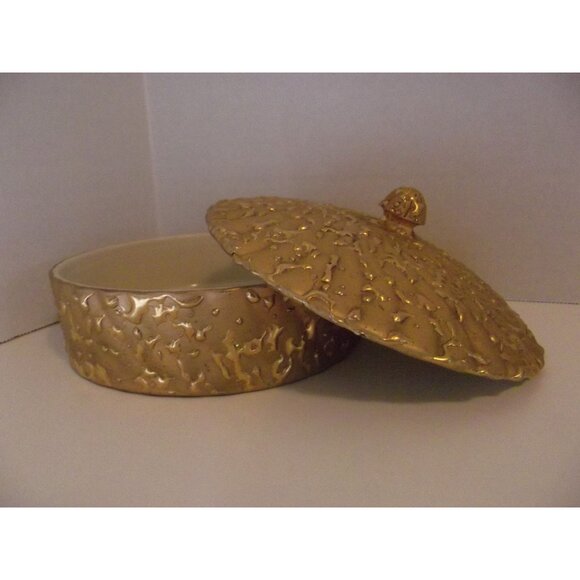 Vtg. Weeping Bright Gold 22K Ceramic Trinket Box or Lidded Candy Dish - Picture 2 of 3
